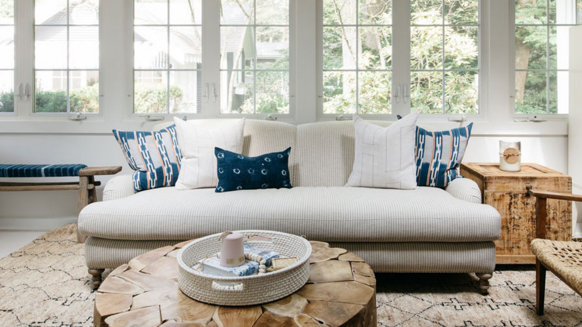 Pillow Style Edit - The Leo Cottage by Kate Marker Interiors – EVERAND