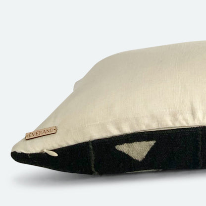 Medium Lumbar Pillow Cover - Black & White Triangle Mudcloth No.1