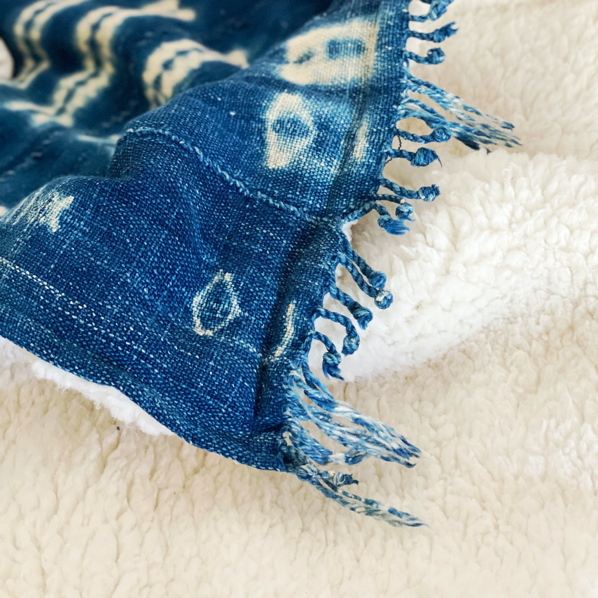 Shibori blanket best sale